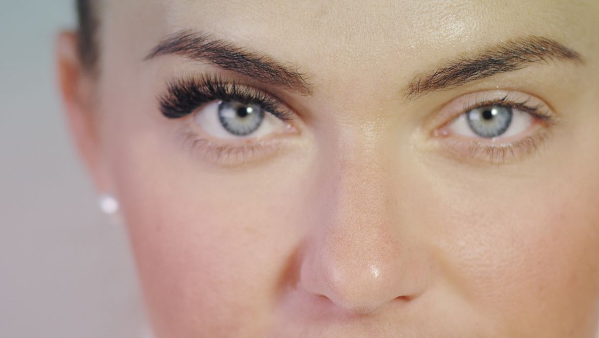 Wimpernverlangerung Von Luxuslashes Das Original Wimpernverlangerungen Eyelash Extensions Wimpern