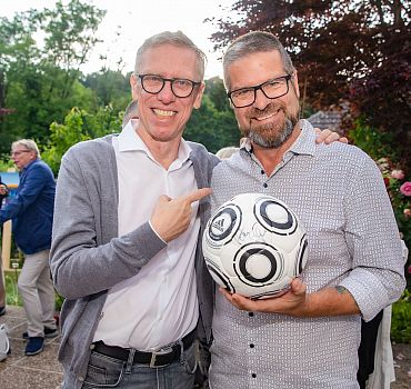 Luxuslashes, Ausstellung, Charity, Gerold Rudle, Peter Stöger